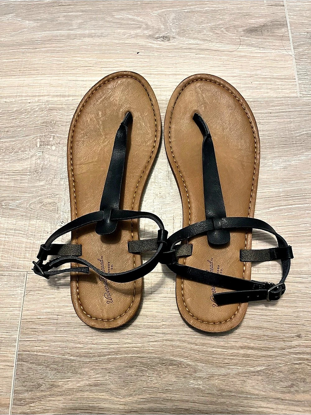 Universal Thread Black Strappy Sandals